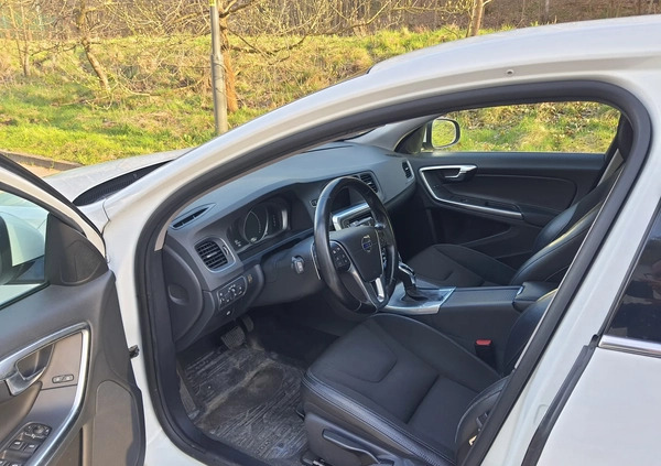 Volvo S60 cena 67800 przebieg: 172600, rok produkcji 2016 z Gdańsk małe 56